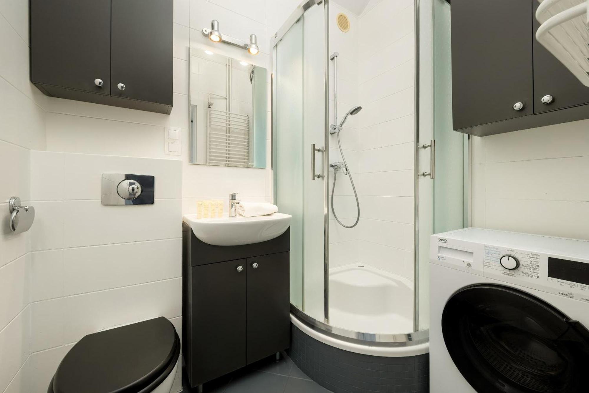 Pawlowa Stylish Apartment With Balcony & Home Office Wroclaw By Noclegi Renters Eksteriør billede