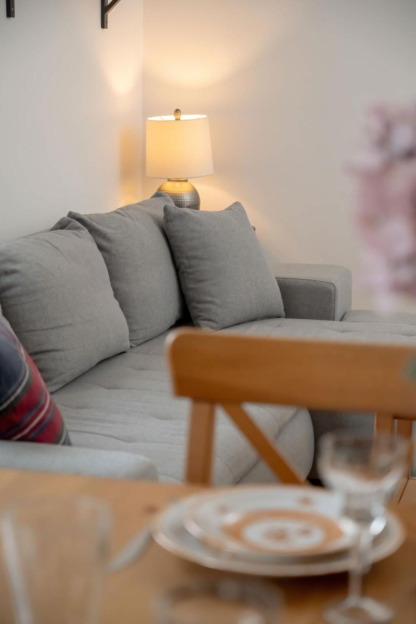 Pawlowa Stylish Apartment With Balcony & Home Office Wroclaw By Noclegi Renters Eksteriør billede